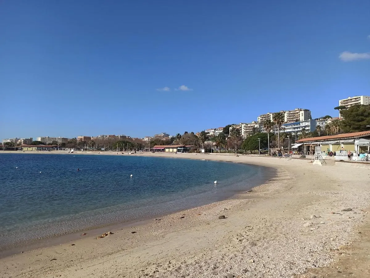 Little Phuket - Mourillon - Host Apartment Toulon 0*,  France
